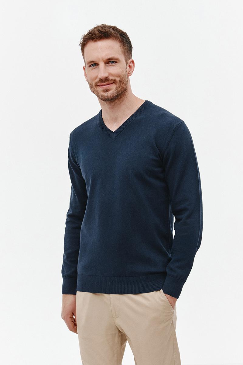 granatowy sweter v neck