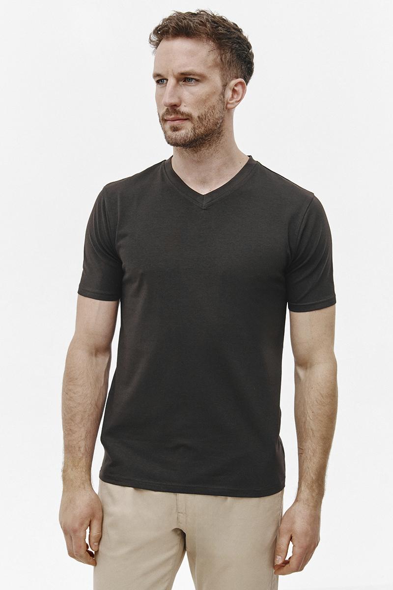 t-shirt v-neck brązowy