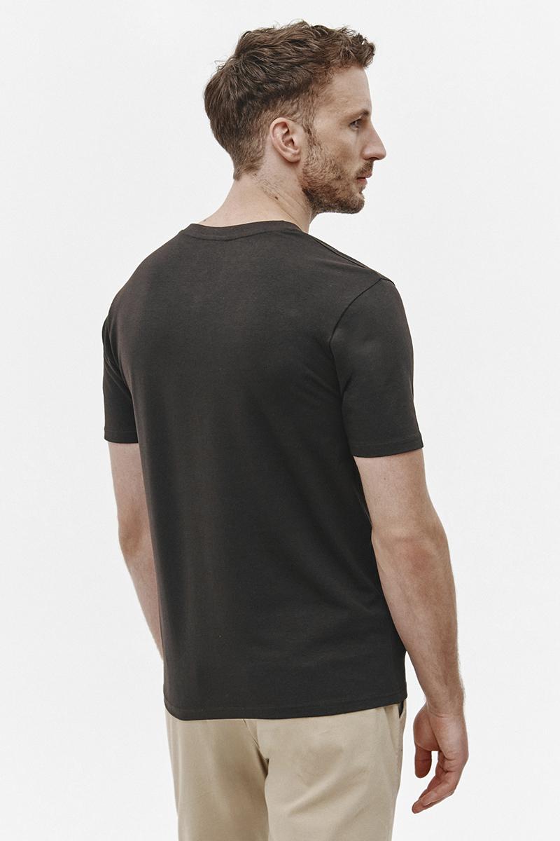 t-shirt v-neck brązowy