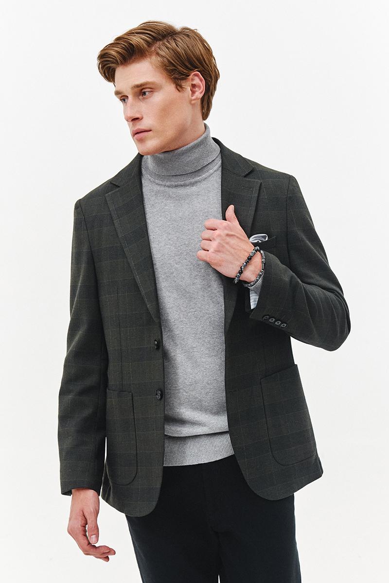 marynarka w kolorze khaki