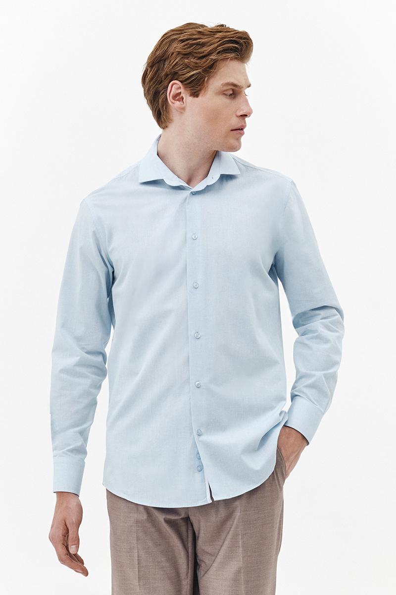 błękitna koszula męska