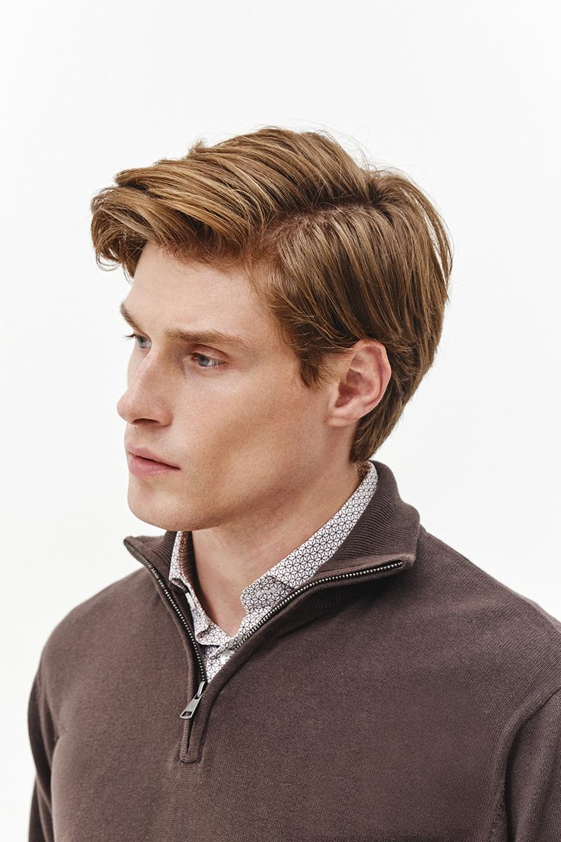 brązowy półgolf zapinany