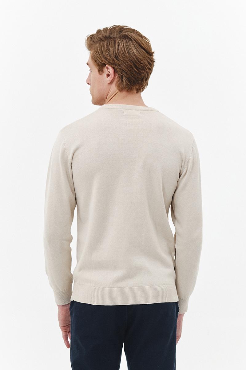 beżowy sweter męski