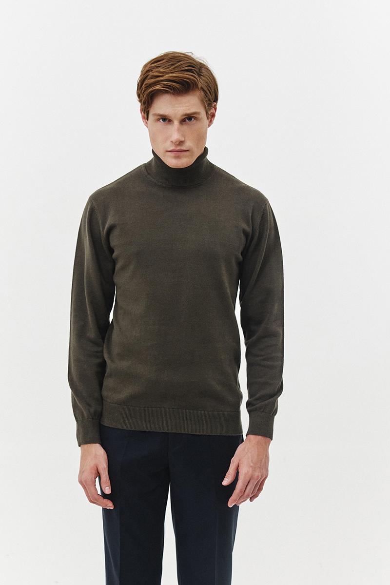 kamelowy golf męski