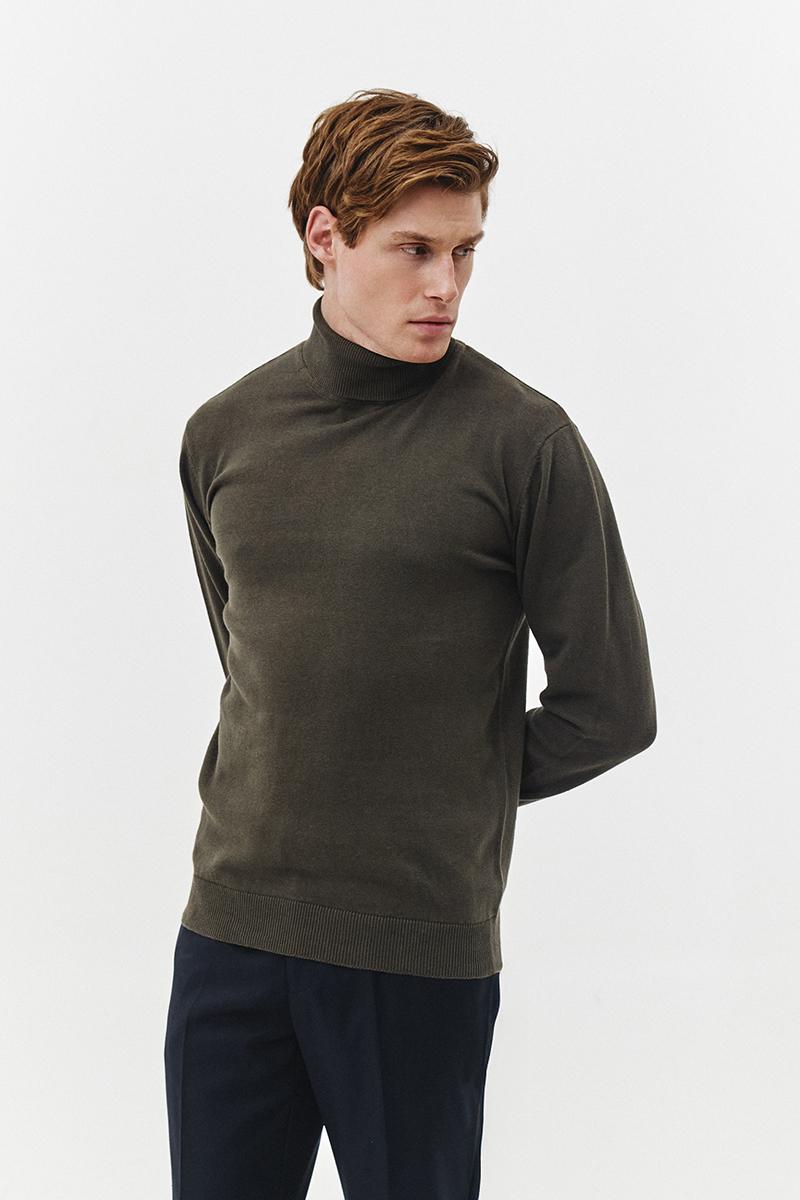 kamelowy golf męski