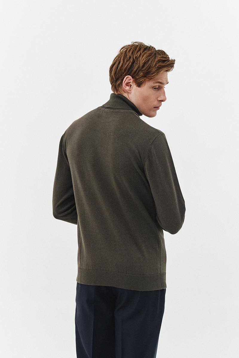 kamelowy golf męski