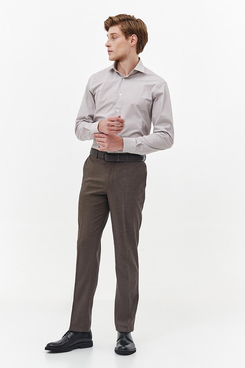 brązowa koszula z wzorem