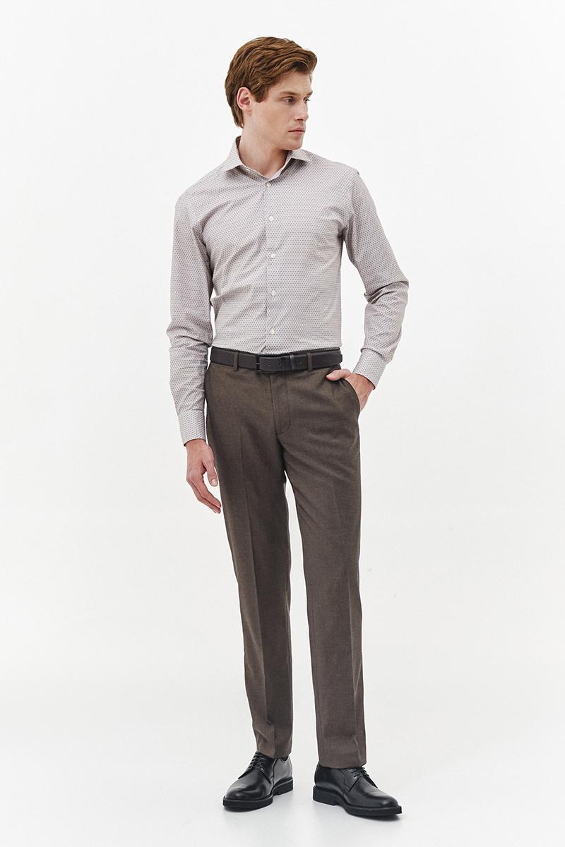 brązowa koszula z wzorem