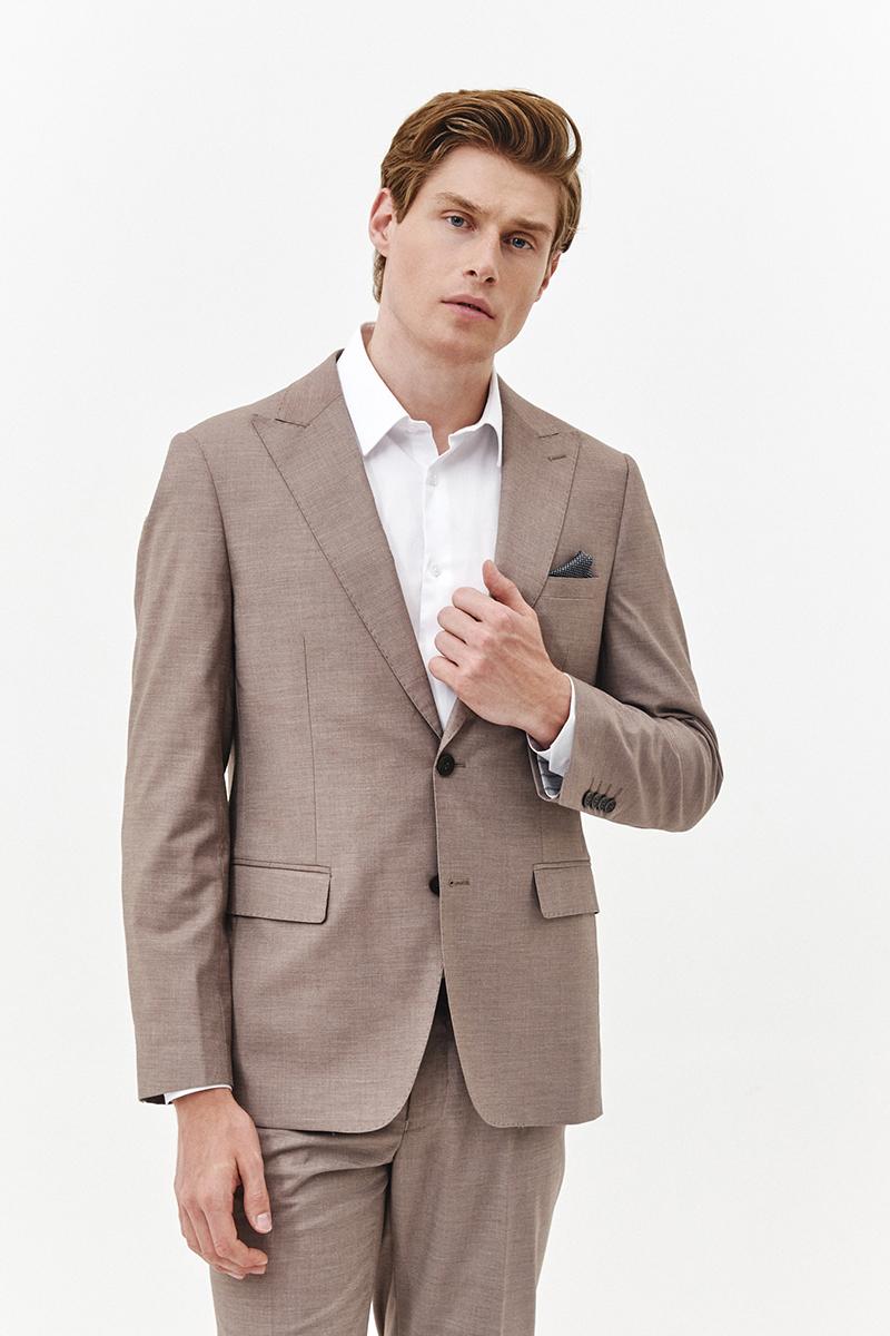 beżowa marynarka męska