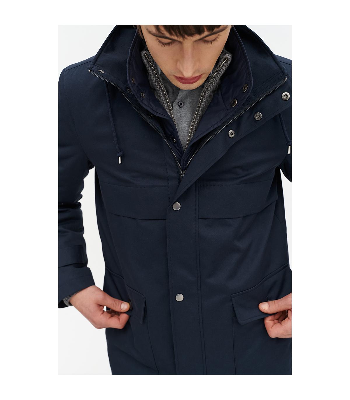 granatowa parka męska