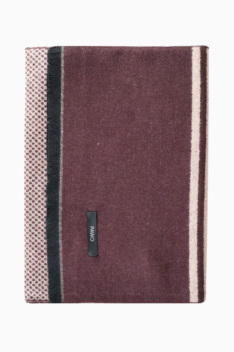 brązowy szal męski