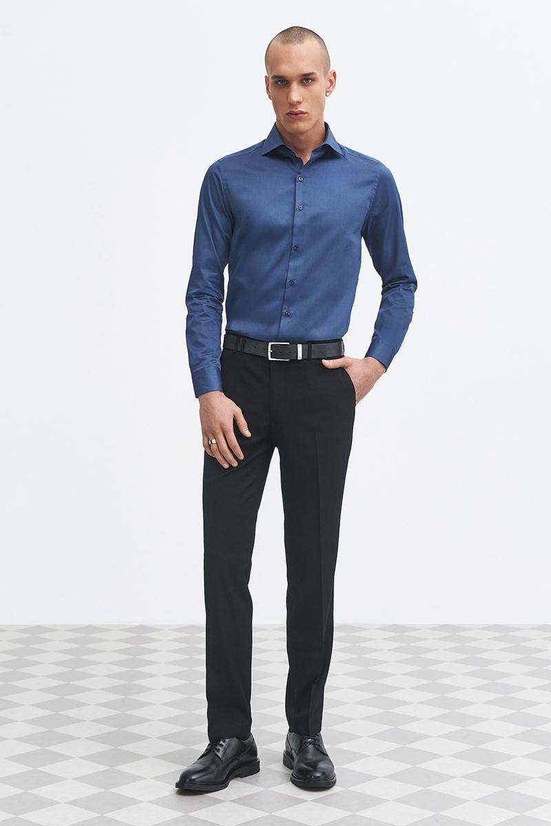 niebieska koszula męska