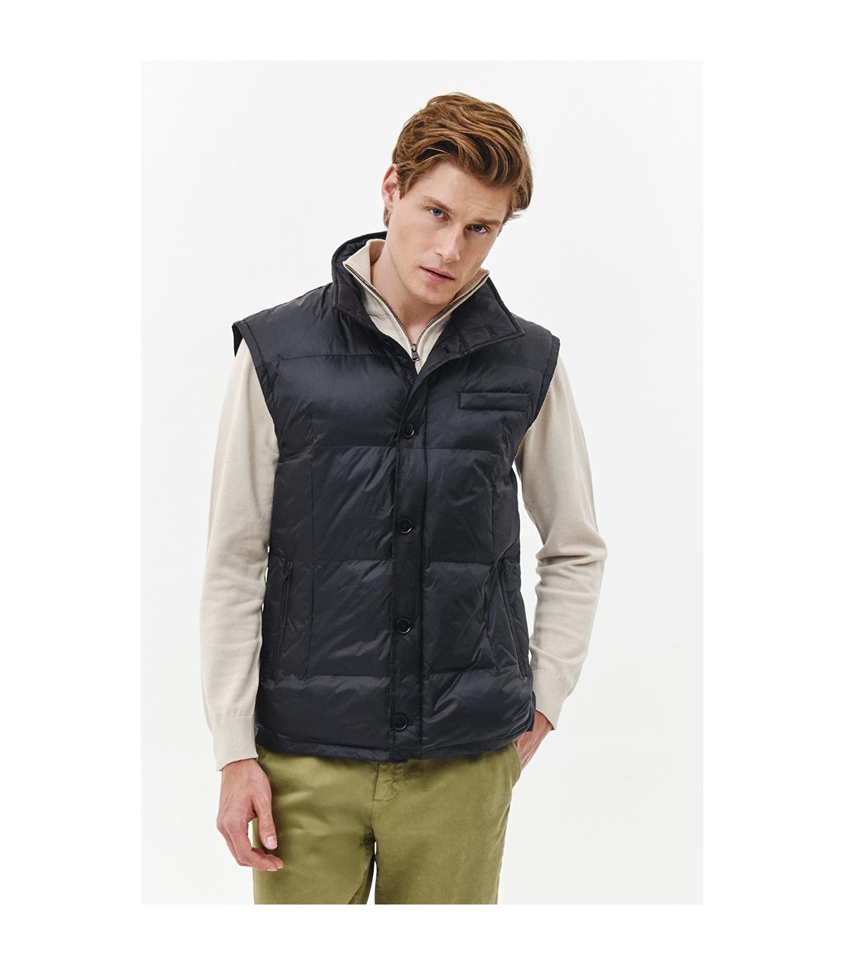 czarna kamizelka pikowana