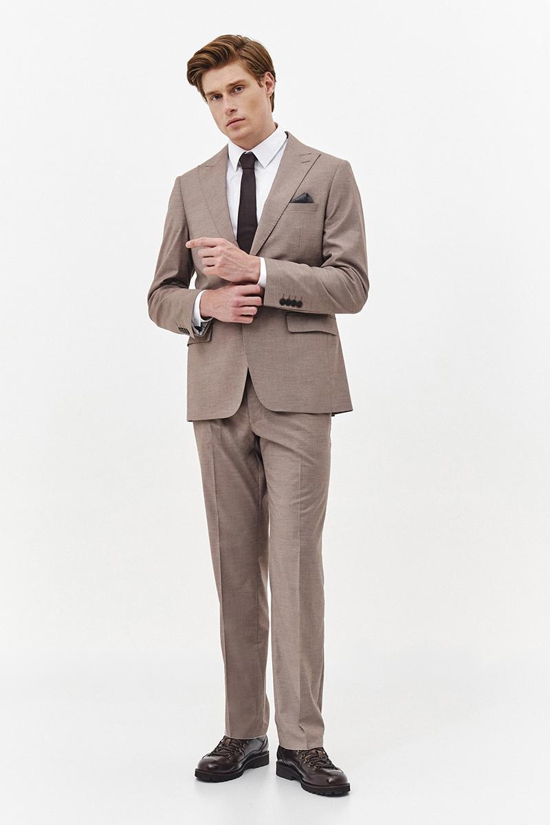 BEŻOWY GARNITUR