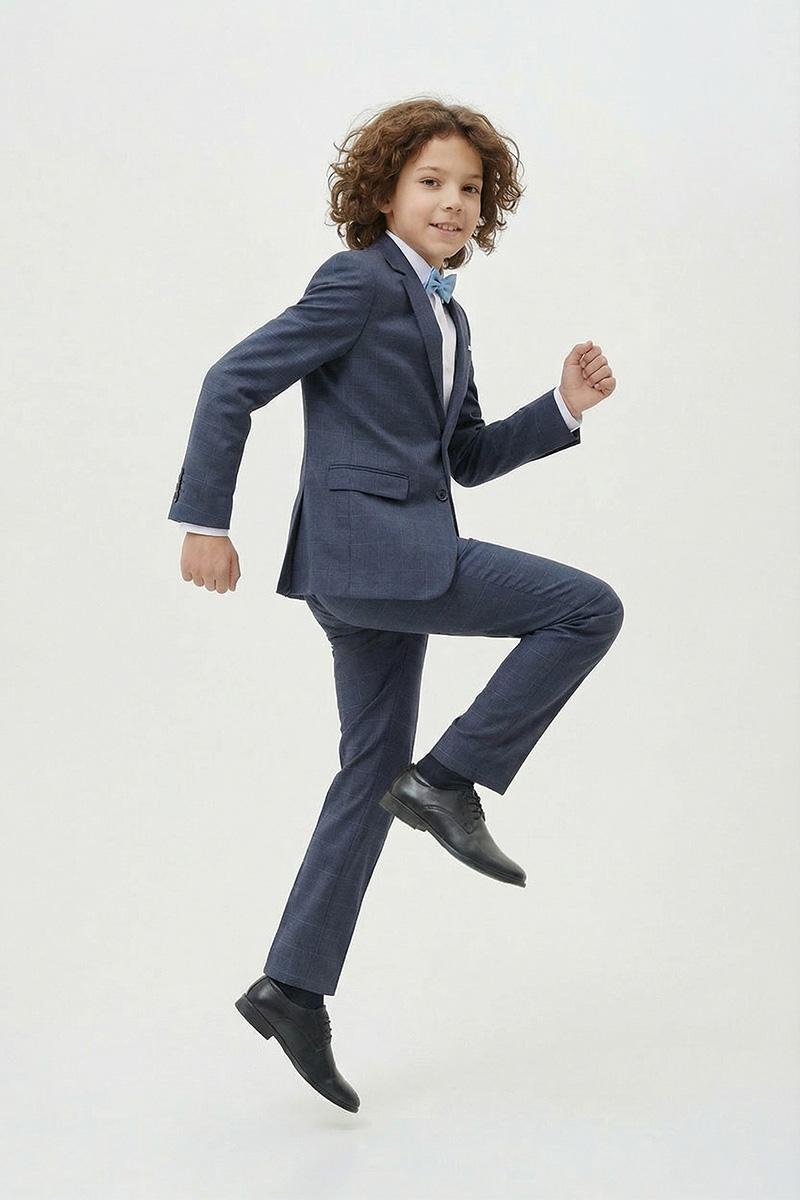 granatowy garniturek chłopięcy