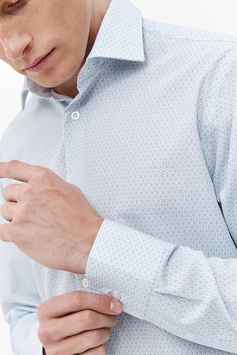 BŁĘKITNO-BIAŁA KOSZULA MĘSKA