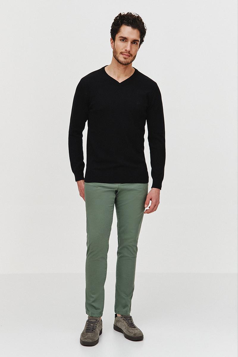 SWETER V NECK ROST CZARNY