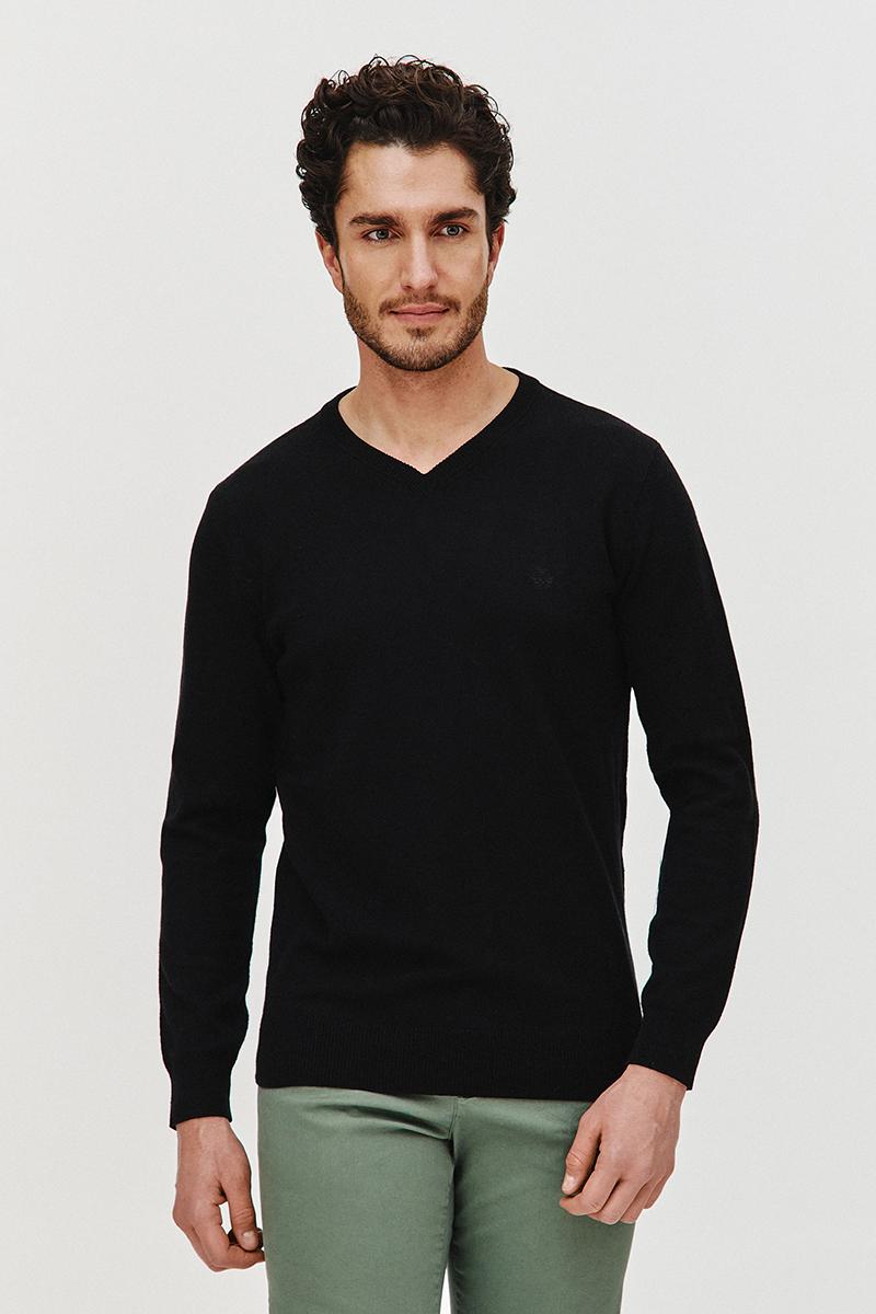 SWETER V NECK ROST CZARNY