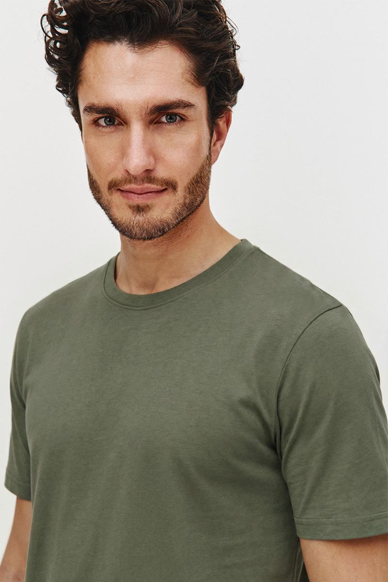 OLIWKOWY T-SHIRT MĘSKI ADO