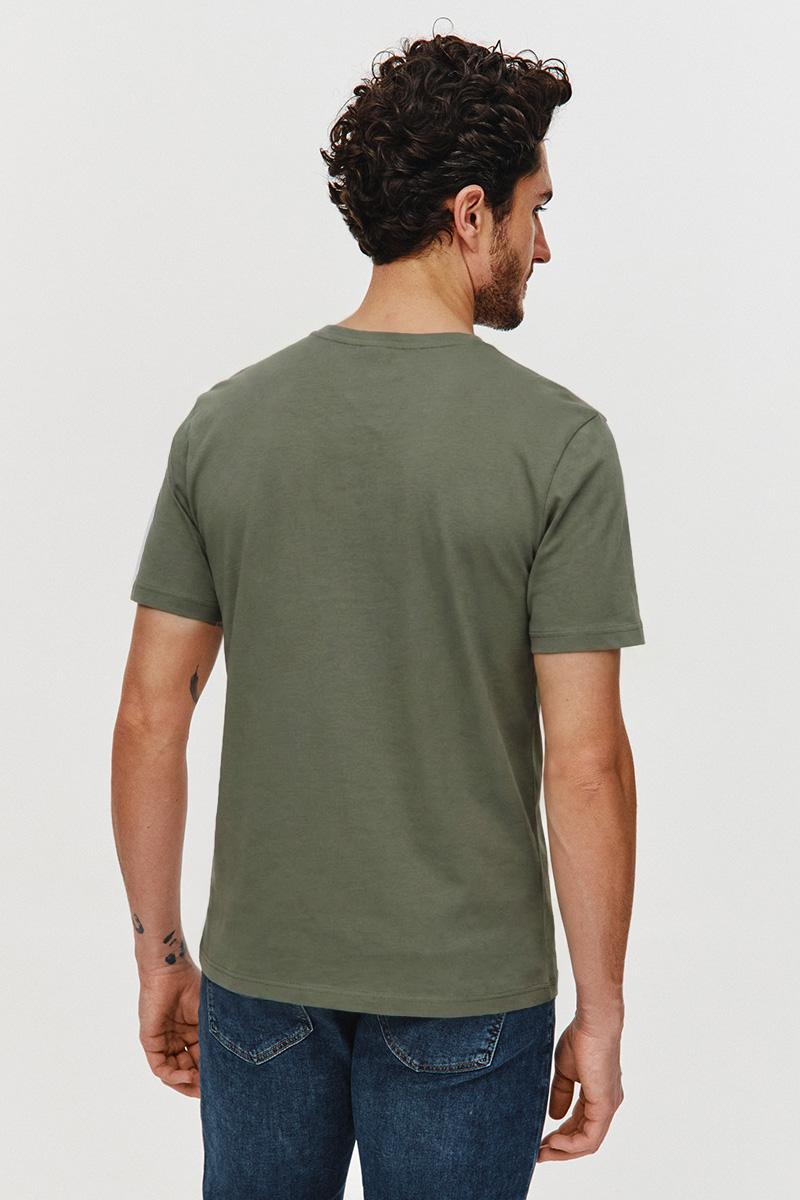 OLIWKOWY T-SHIRT MĘSKI ADO