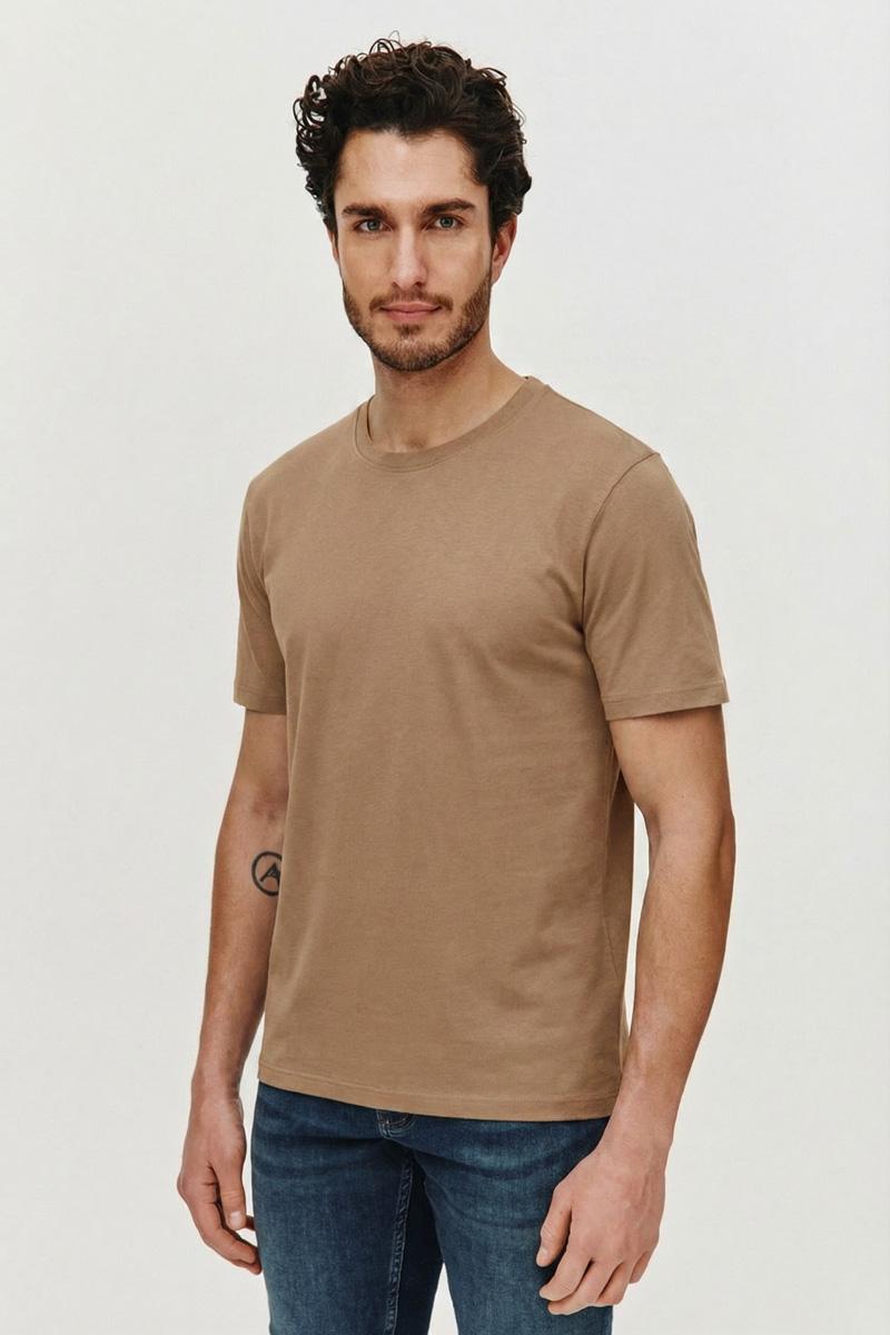 BEŻOWY T-SHIRT MĘSKI ADO