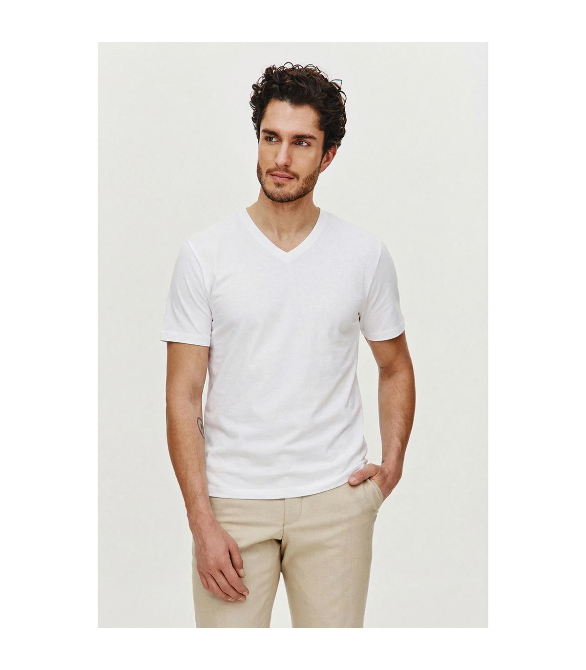BIAŁY T-SHIRT MĘSKI BASIC V-NECK