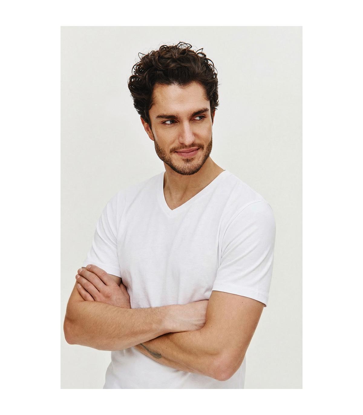 BIAŁY T-SHIRT MĘSKI BASIC V-NECK