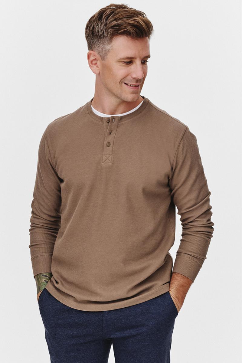CIEMNOBEŻOWY LONGSLEEVE MĘSKI RISKO