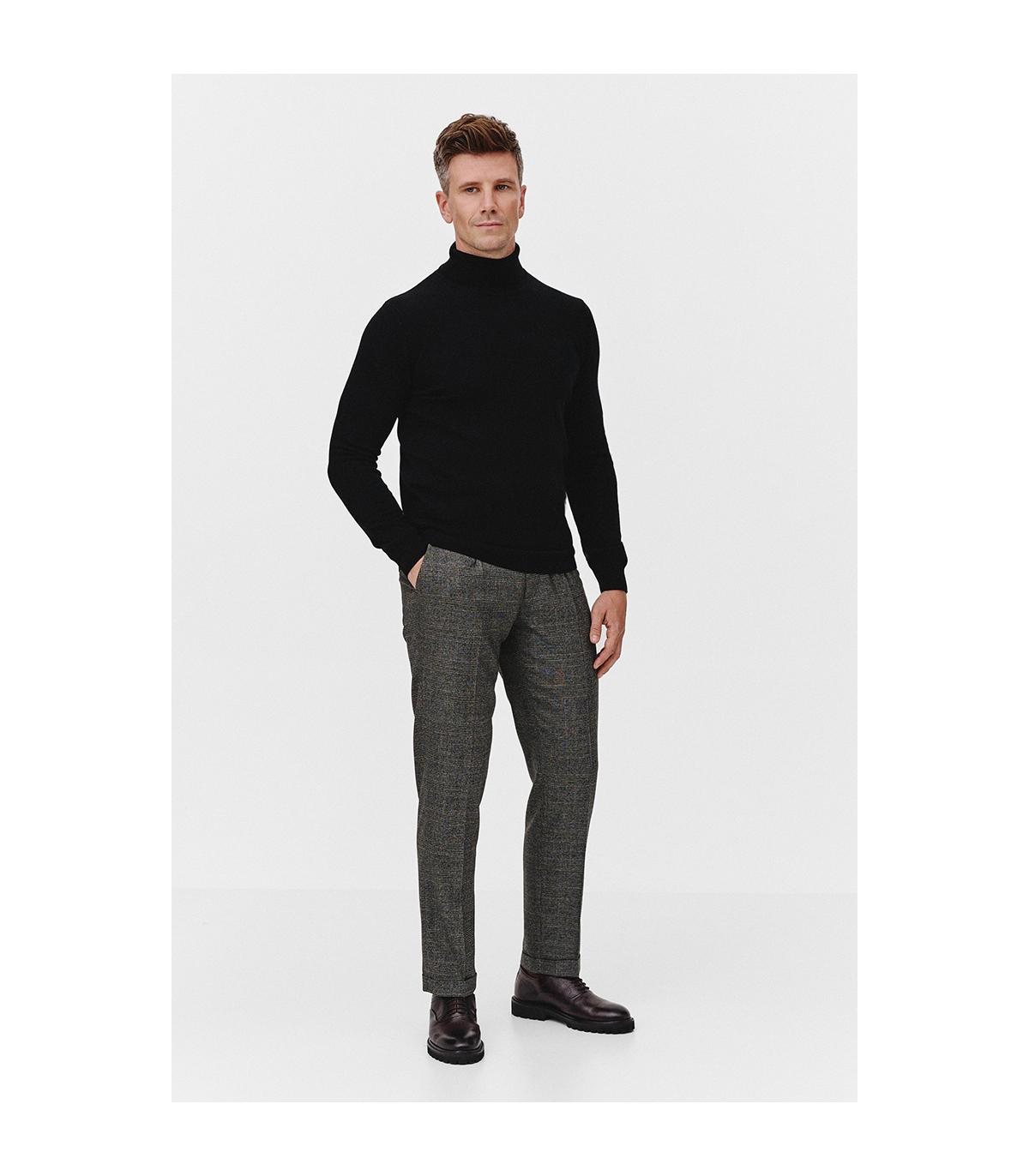 CZARNY GOLF 100% WEŁNA MERINO ROFO